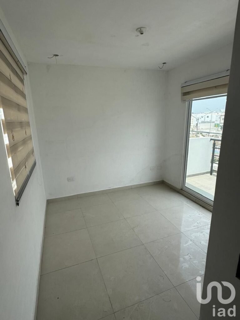 CASA EN RENTA EN SAN MIGUEL DEL PARQUE, ESCOBEDO N.L.