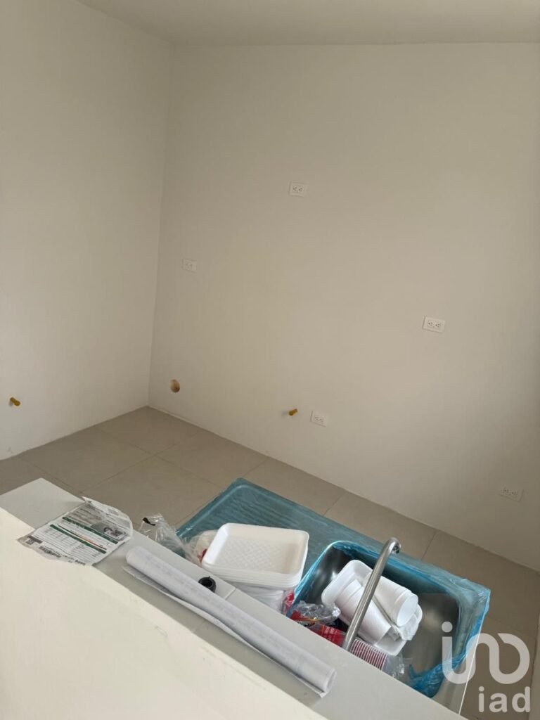 CASA EN RENTA EN SAN MIGUEL DEL PARQUE, ESCOBEDO N.L.