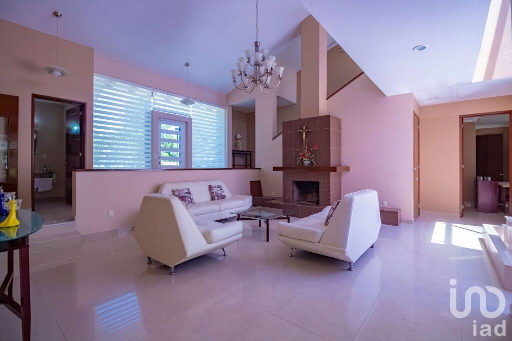 Casa En venta en Club de Golf Los Encinos en Lerma