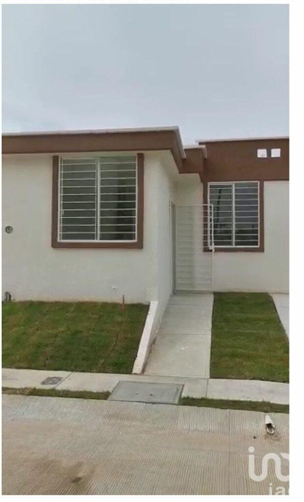 CASA  DE UN PISO  EN VENTA EN PUERTO VALLARTA JALISCO  DENTRO DE COTO PRIVADO CON ALBERCA