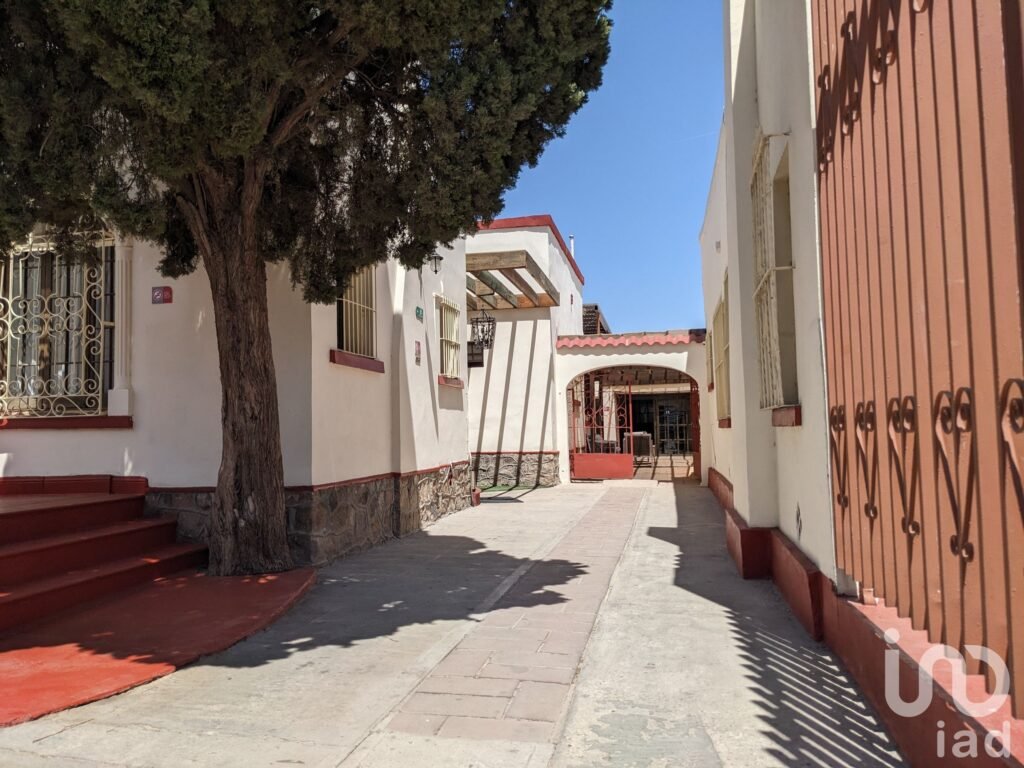 HOTEL BOUTIQUE CON 8 HABITACIONES, TERRAZA, RESTAURANT, BAR CD. JUAREZ CHIH