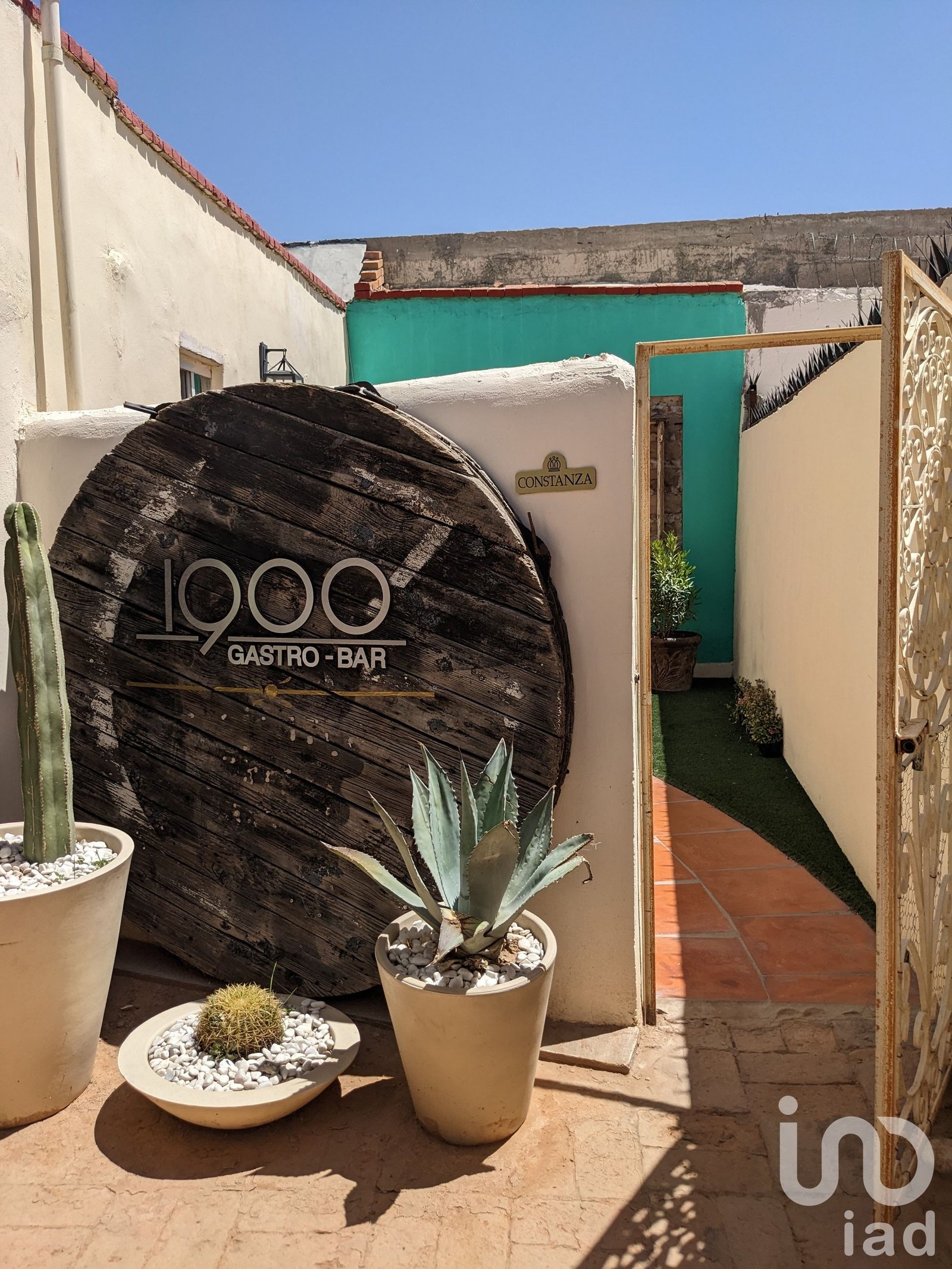 HOTEL BOUTIQUE CON 8 HABITACIONES, TERRAZA, RESTAURANT, BAR CD. JUAREZ CHIH