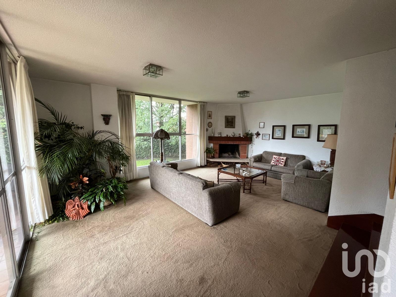 Se vende casa en Bosques de la Herradura en Privada ,cerca de Bosque de Minas