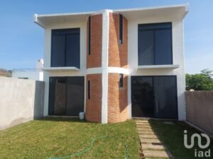 Venta Casa Nueva 4 recamaras con amplio jardin Venta Casa Nueva 4 recamaras con amplio jardin