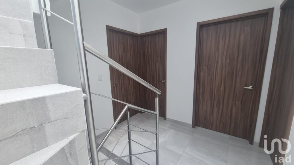 Se Renta casa minimalista en fraccionamiento Residencial la Reserva