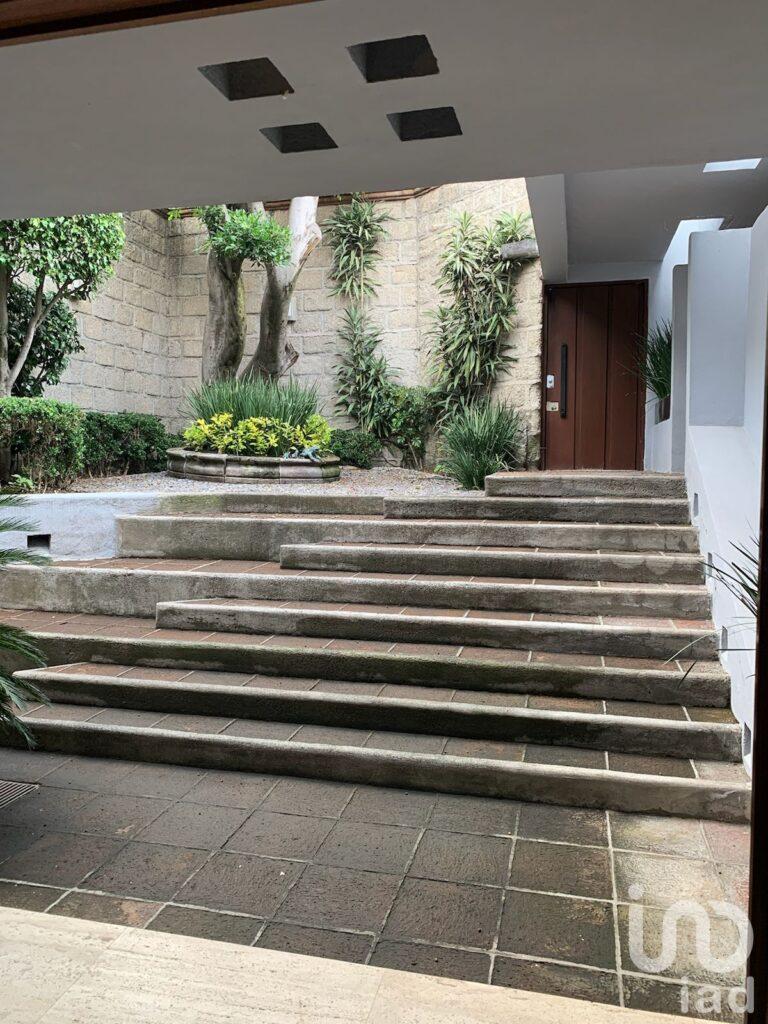 Casa en Venta en Tecamachalco, seccion Cumbres, Huixquilucan, Mexico