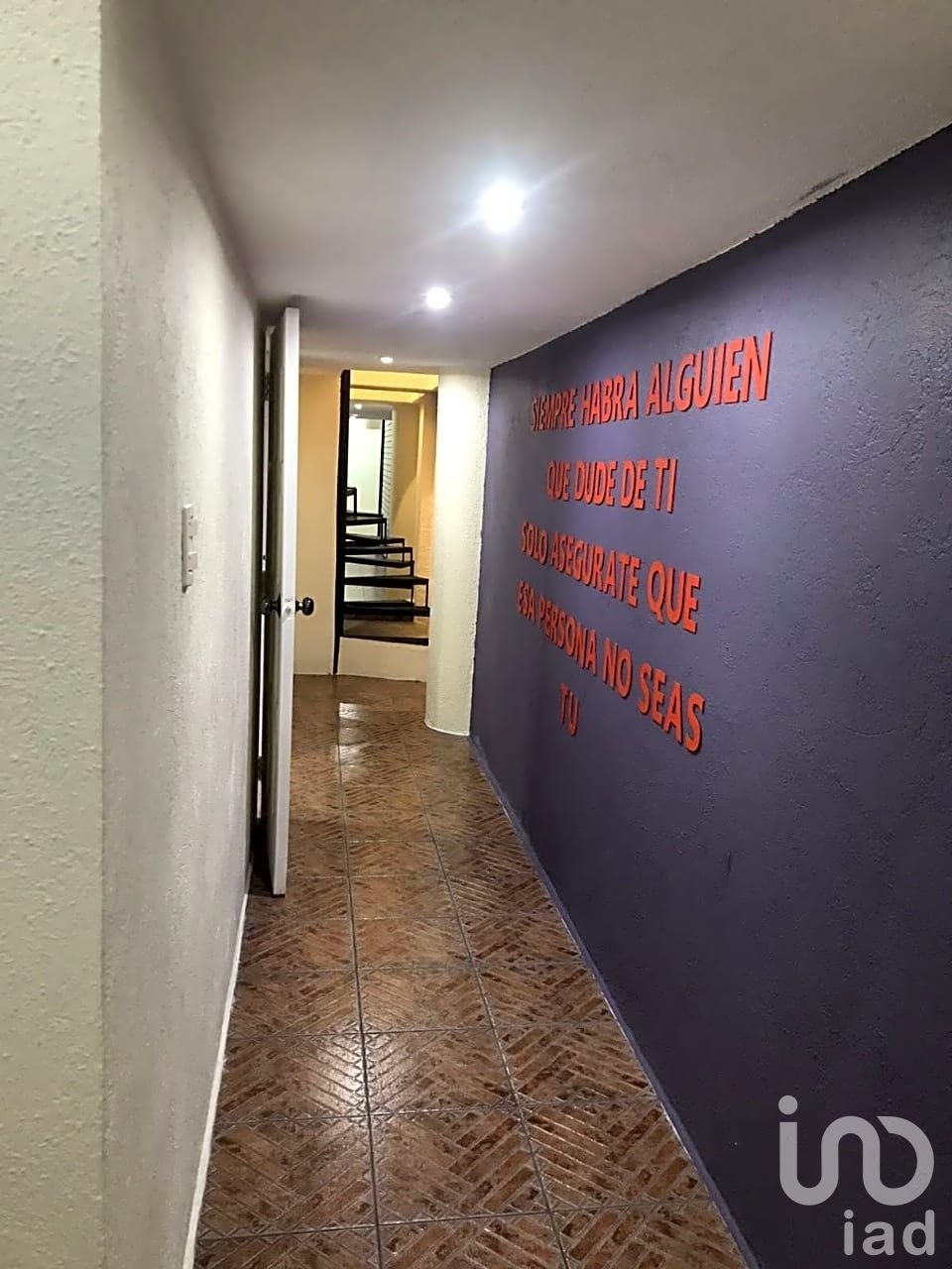 LOCAL  EN VENTA EN COMPLEJO COMERCIAL GALERÍAS REFORMA