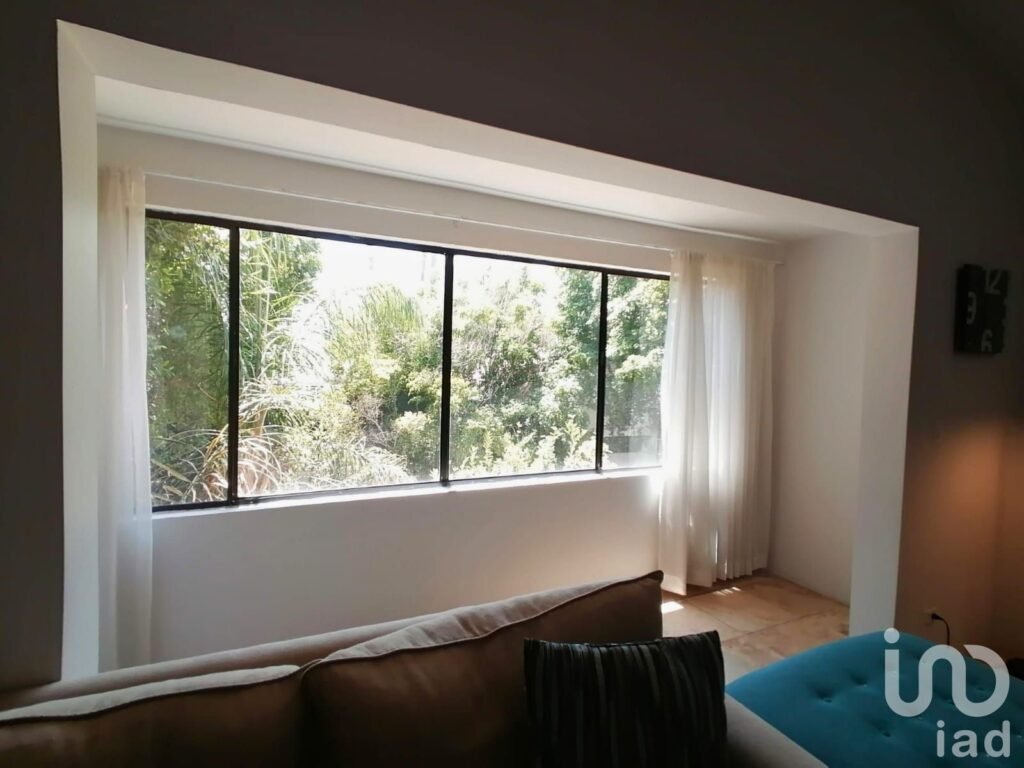 Casa en Venta + Departamento. Fracc. Los Pinos, Mexicali. +600 mts de terreno, 5 recámaras.