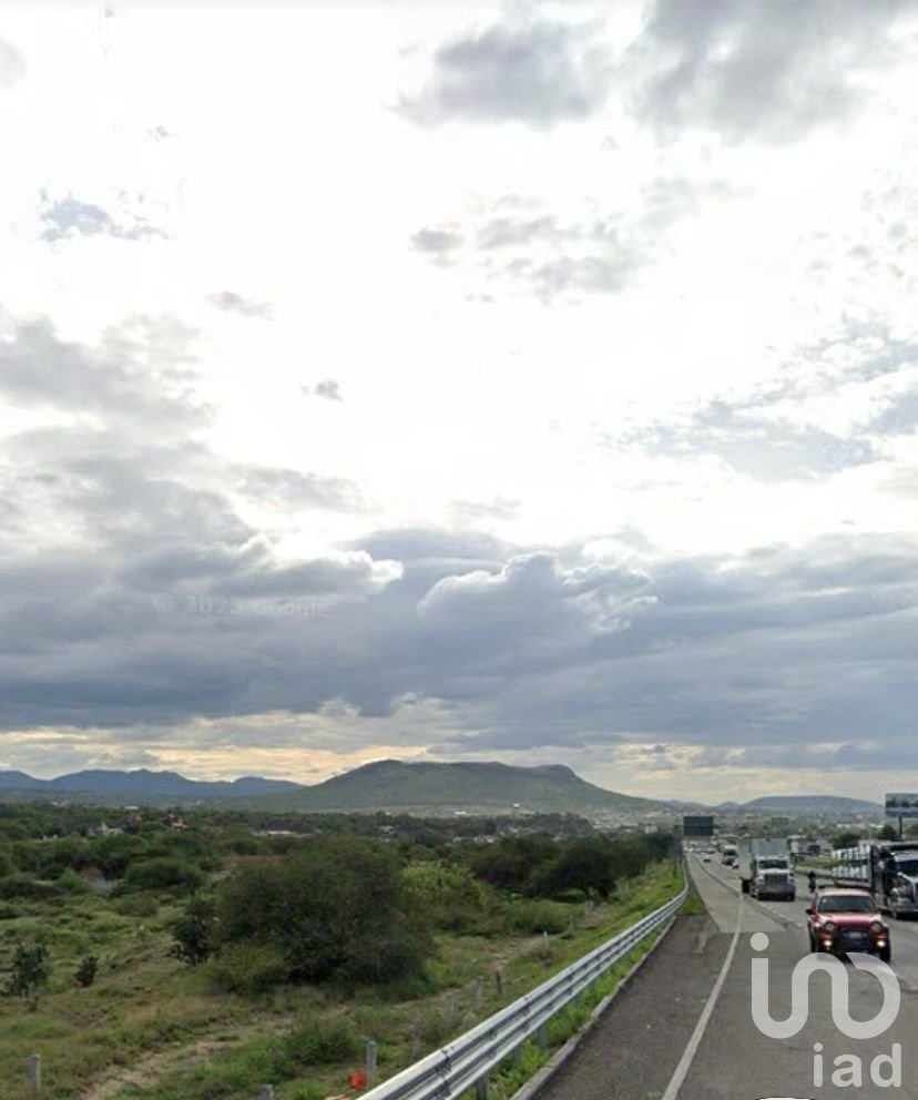 VENTA DE TERRENO AUTOPISTA SAN JUAN DEL RÍO QUERETARO