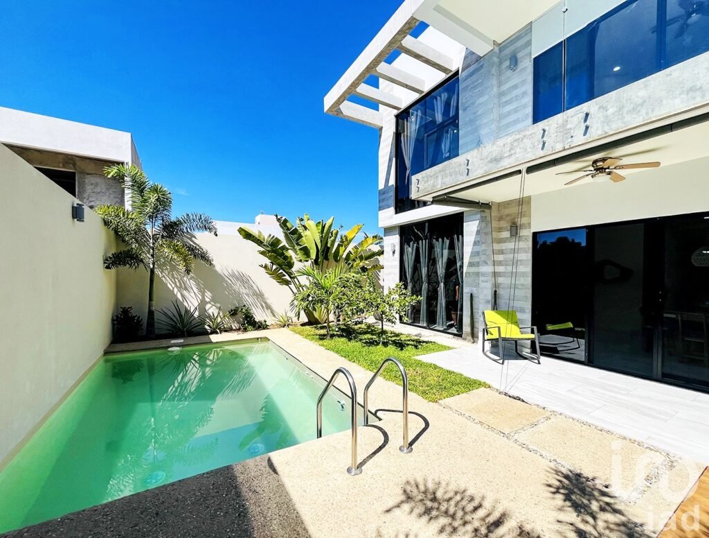 CASA en VENTA a 5 MINUTOS de PLAYA DELFIN