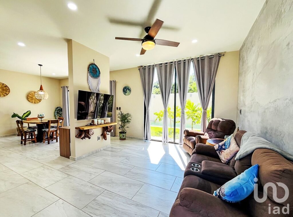 CASA en VENTA a 5 MINUTOS de PLAYA DELFIN