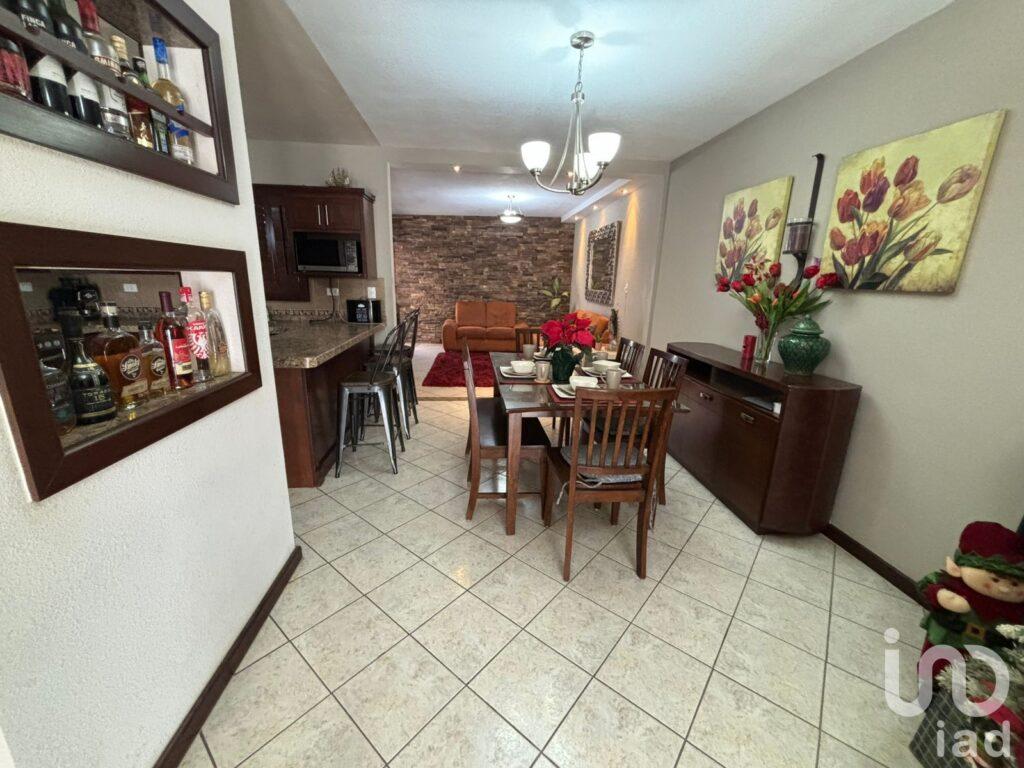 CASA EN VENTA SANTA CLARA II CD. JUAREZ, CHIH FRACC. PRIVADO