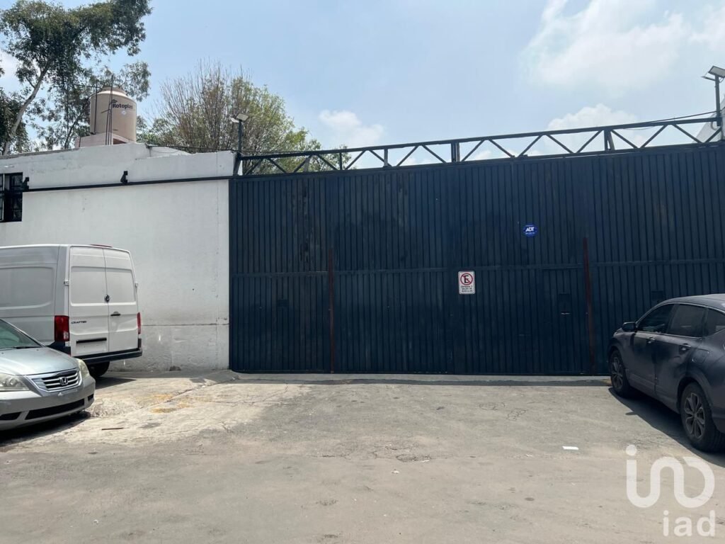 BODEGA COMERCIAL EN VENTA EN LA CIUDAD DE MEXICO