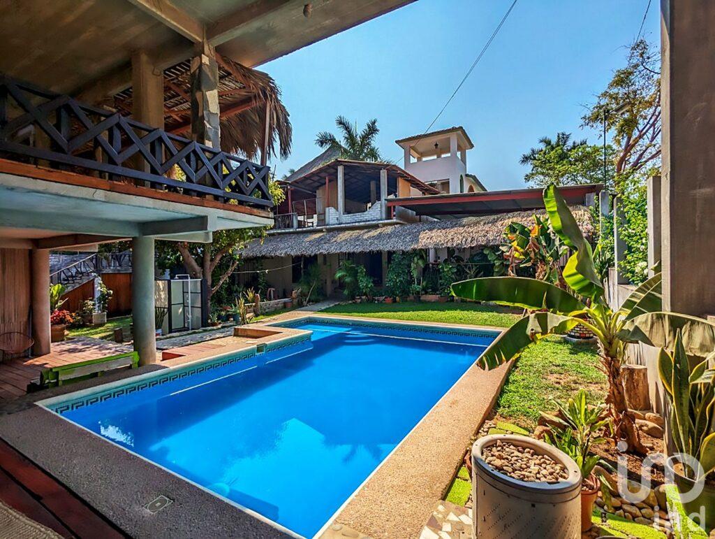 ¡GRAN OPORTUNIDAD INMOBILIARIA EN LA PUNTA, PUERTO ESCONDIDO!