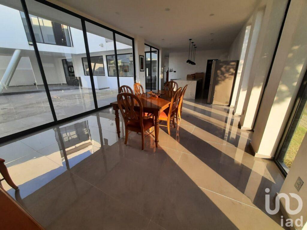 Se Vende casa en Lomas de Angelopolis, Parque Potosi