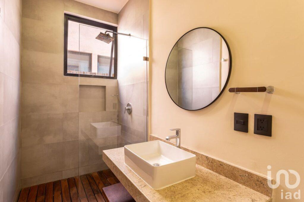 Adorable Departamento duplex con jardín en preventa!