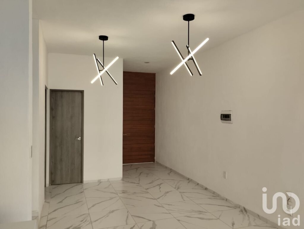 CASA EN VENTA SCHOENSTATT CORREGIDORA