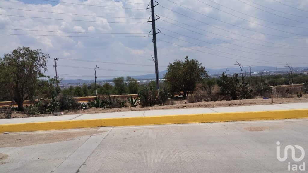 Terreno en venta en Mineral de la Reforma, Pachuca