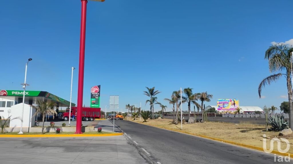 TERRENO COMERCIAL A PIE DE CARRETERA MEXICO PACHUCA