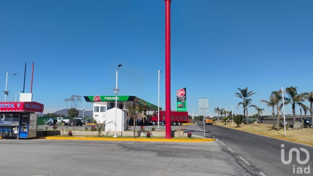 TERRENO COMERCIAL A PIE DE CARRETERA MEXICO PACHUCA