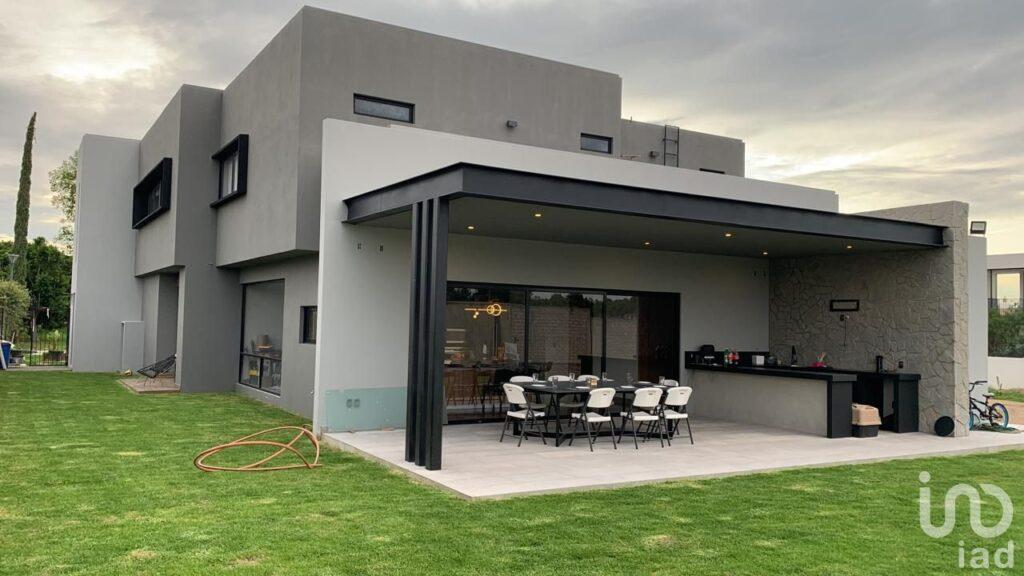 CASA EN VENTA EN HACIENDAS SAN ACASIO. ZAPOPAN, JAL