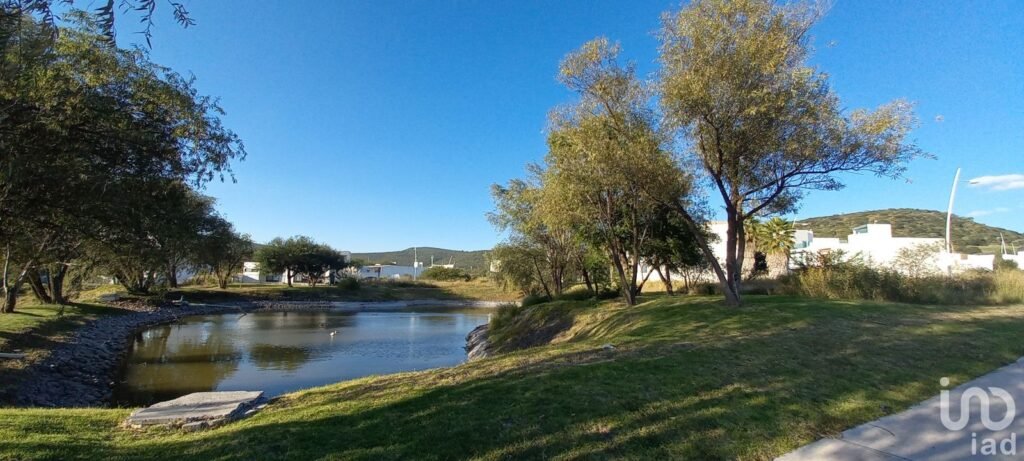 Terreno en venta en Querétaro El Encino cerca de Centro Sur
