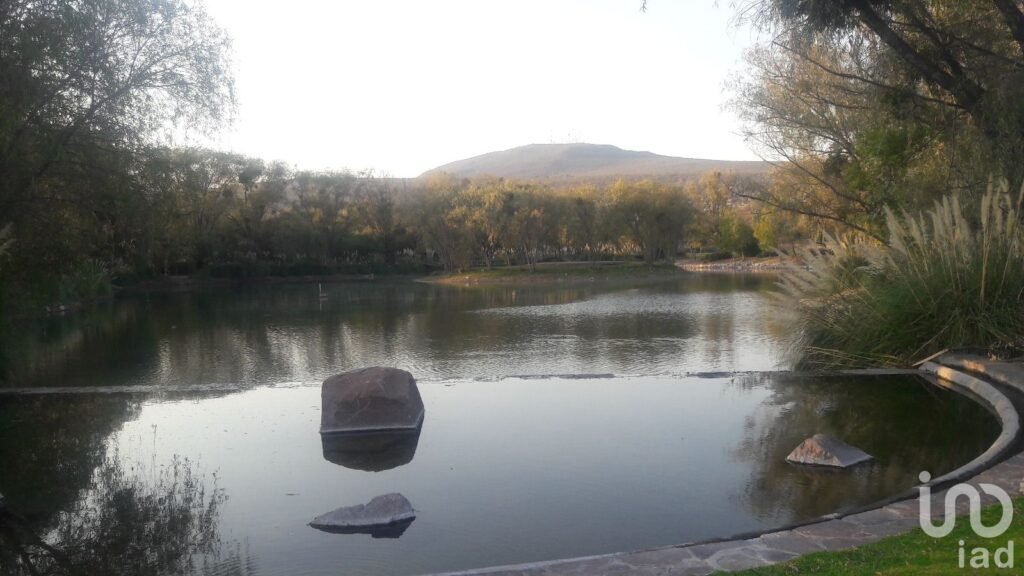 Terreno en venta en Querétaro El Encino cerca de Centro Sur