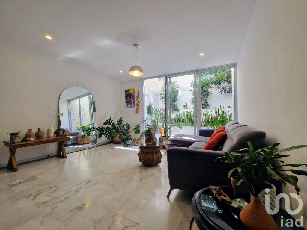 Departamento en Venta en Lomas de Guevara