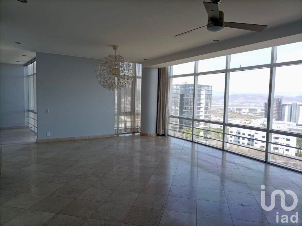 Departamento en venta en Altus piso 4