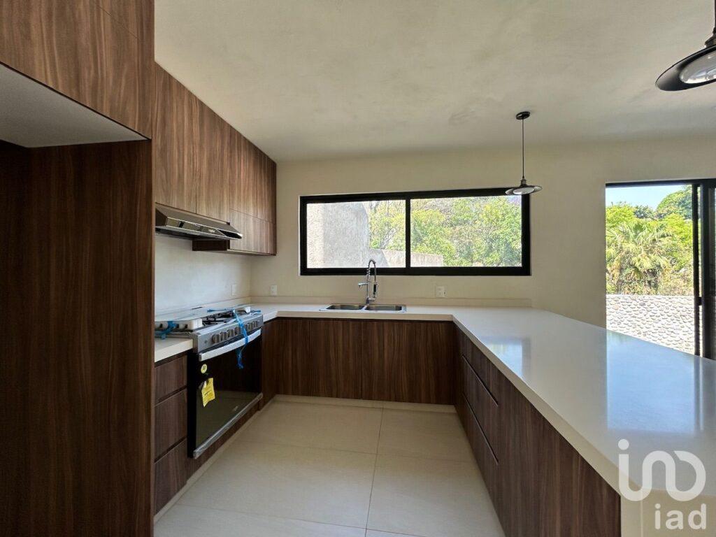 Casa nueva en venta, condominio en Las Palmas, Cuernavaca