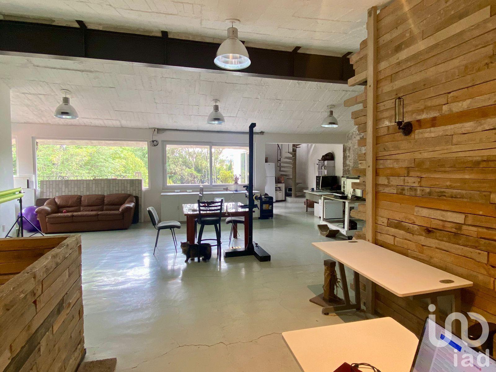 ? Casa de Estilo Sofisticado con Estudio Industrial-Chic: ¡Vive con Elegancia! ✨ ? Casa de Estilo Sofisticado con Estudio Industrial-Chic: ¡Vive con Elegancia! ✨