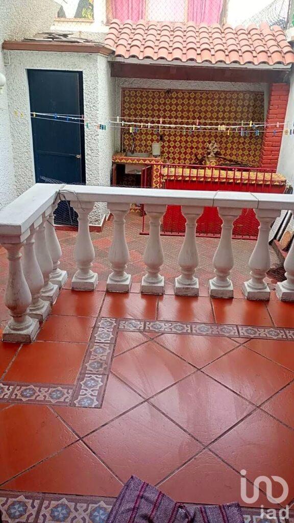 CASA EN JARDINES DE COYOACAN