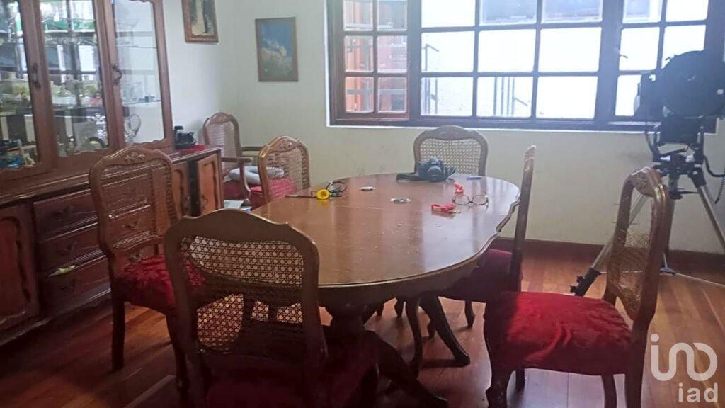 CASA EN JARDINES DE COYOACAN