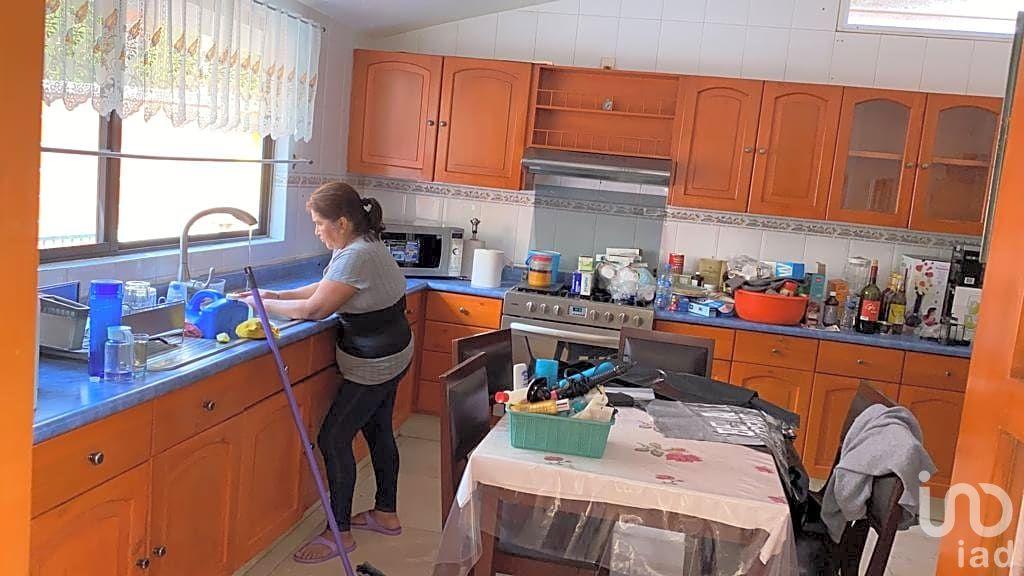 CASA BIEN UBICADA EN NAUCALPAN