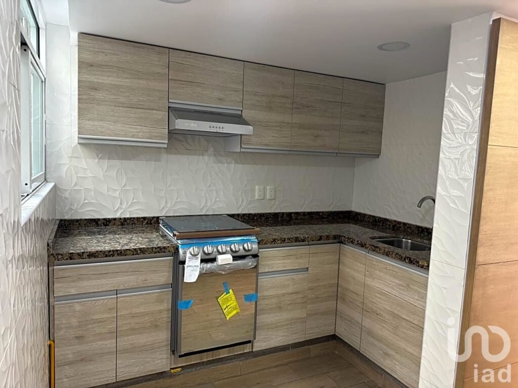 DEPARTAMENTO UBICADO EN LA COLONIA MERCED GOMEZ