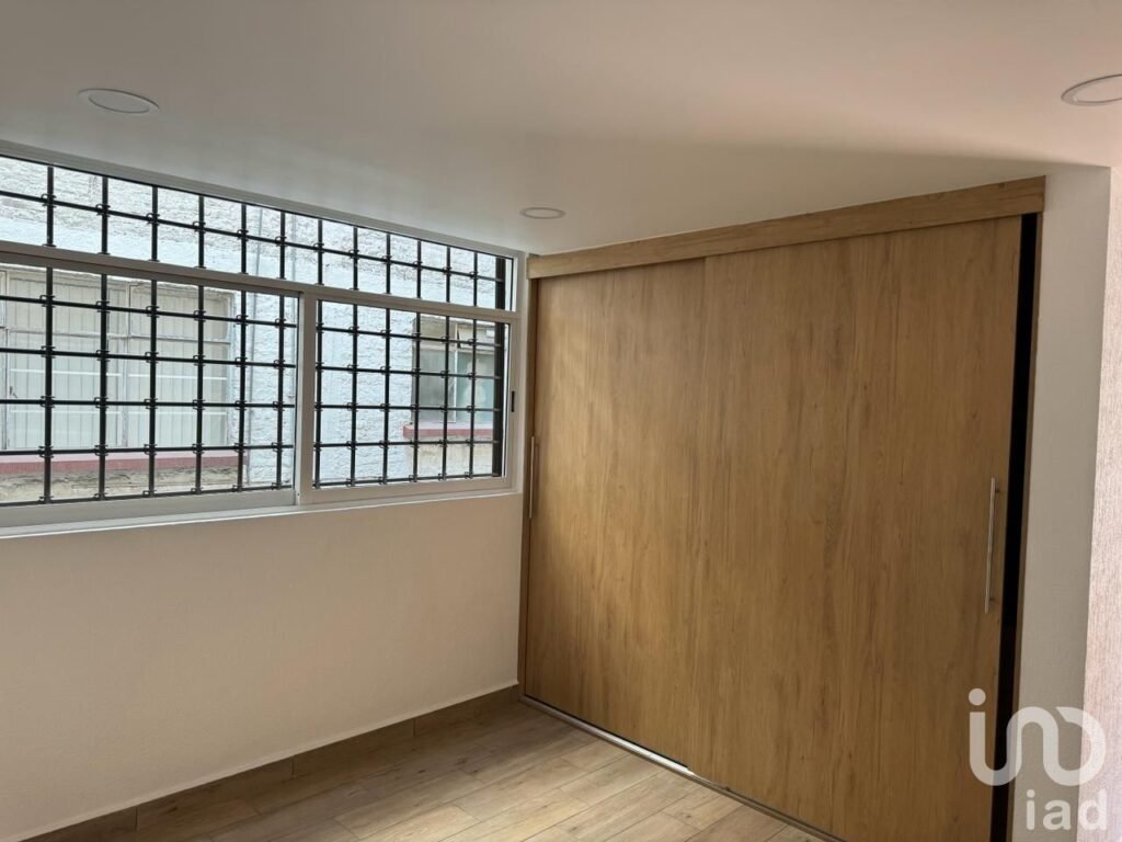 DEPARTAMENTO UBICADO EN LA COLONIA MERCED GOMEZ