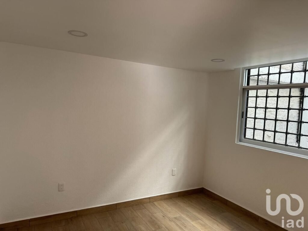 DEPARTAMENTO UBICADO EN LA COLONIA MERCED GOMEZ