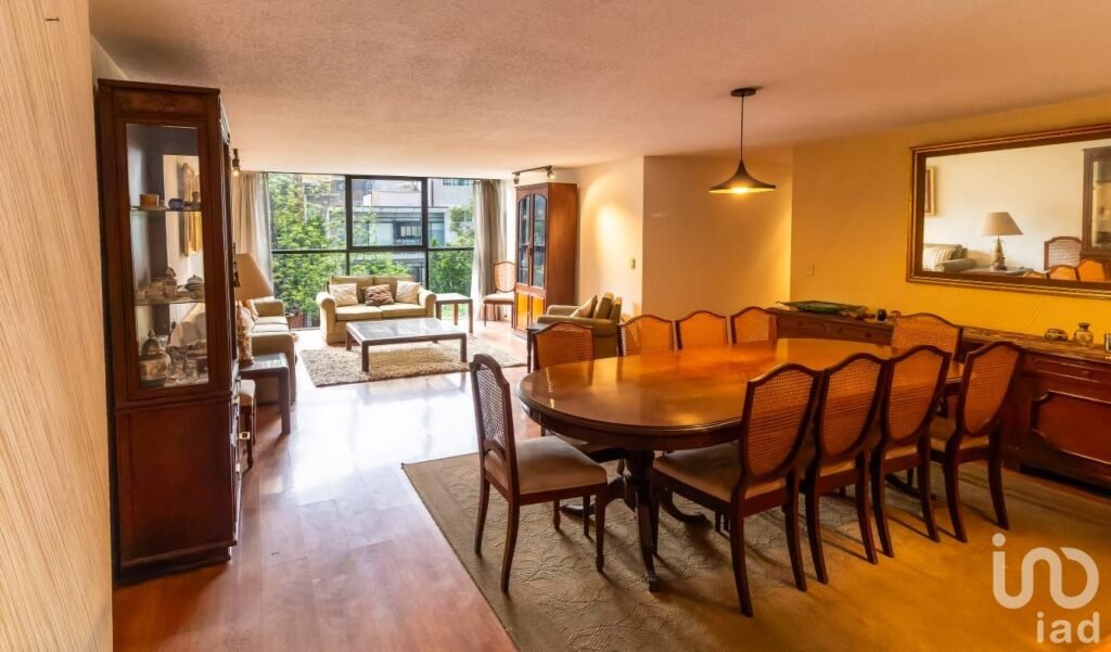 DEPARTAMENTO DE LUJO EN PASEO DE LAS LOMAS