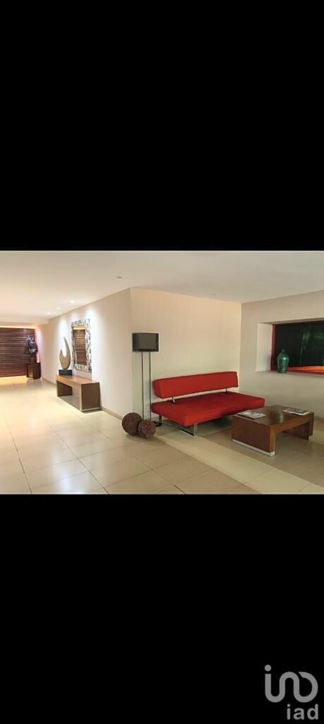 DEPARTAMENTO DE LUJO EN PASEO DE LAS LOMAS