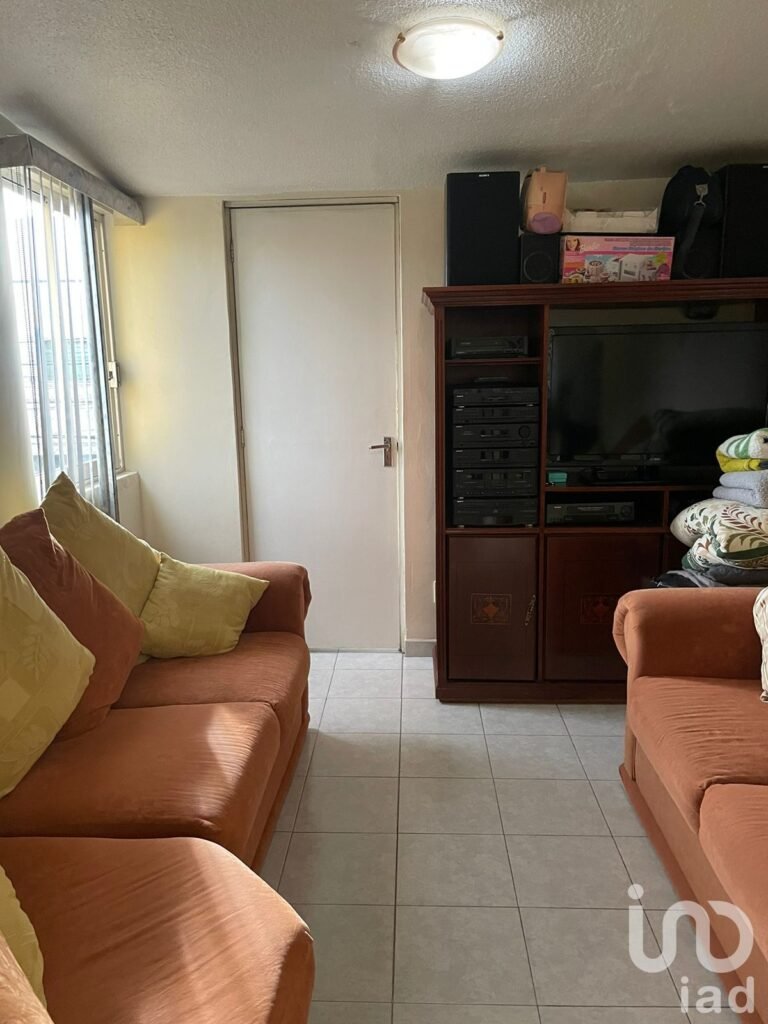 Casa en Venta en Viveros del Valle - Tlalnepantla