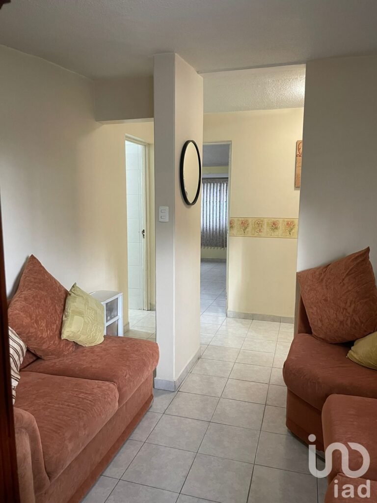 Casa en Venta en Viveros del Valle - Tlalnepantla