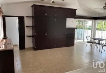 Venta para remodelar en Lomas de Cocoyoc, M