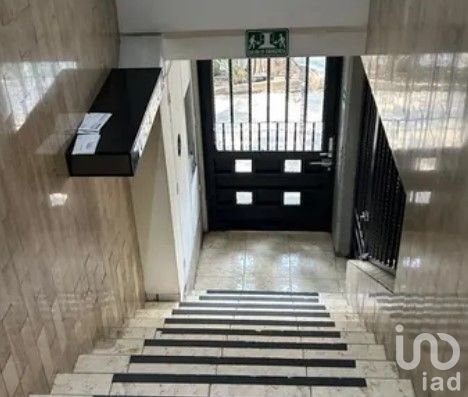 Renta oficina en calle Alvaro Obregon, Roma Norte, cdmex Renta oficina en calle Alvaro Obregon, Roma Norte, cdmex