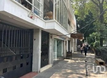 Renta oficina en calle Alvaro Obregon, Roma Norte, cdmex