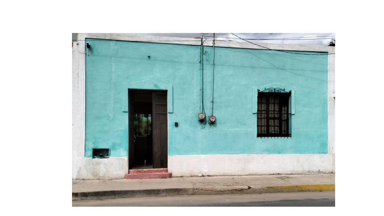 CASA EN VENTA EN EL CENTRO DE MÉRIDA, COMPLETAMENTE REMODELADA, ZONA SANTA ANA