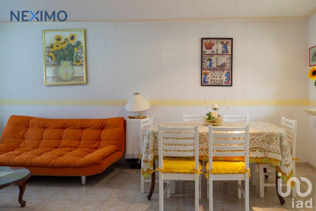 VENTA CASA EN SANTA URSULA ZIMATEPEC, APIZACO, TLAXCALA.