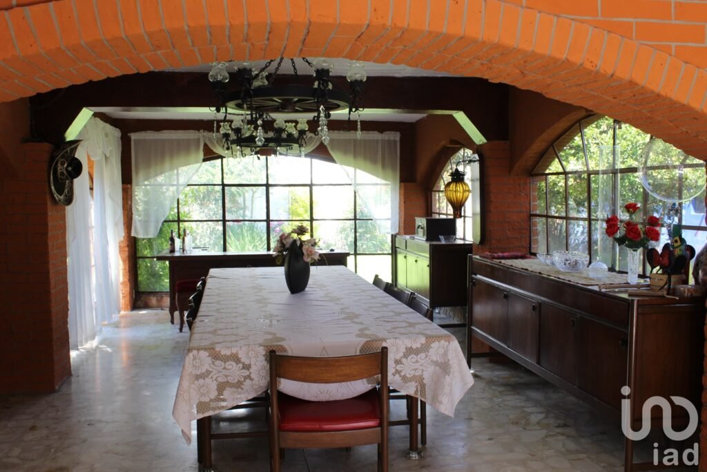 HERMOSA RESIDENCIA EN ZUMPANGO, ESTADO DE MEXICO