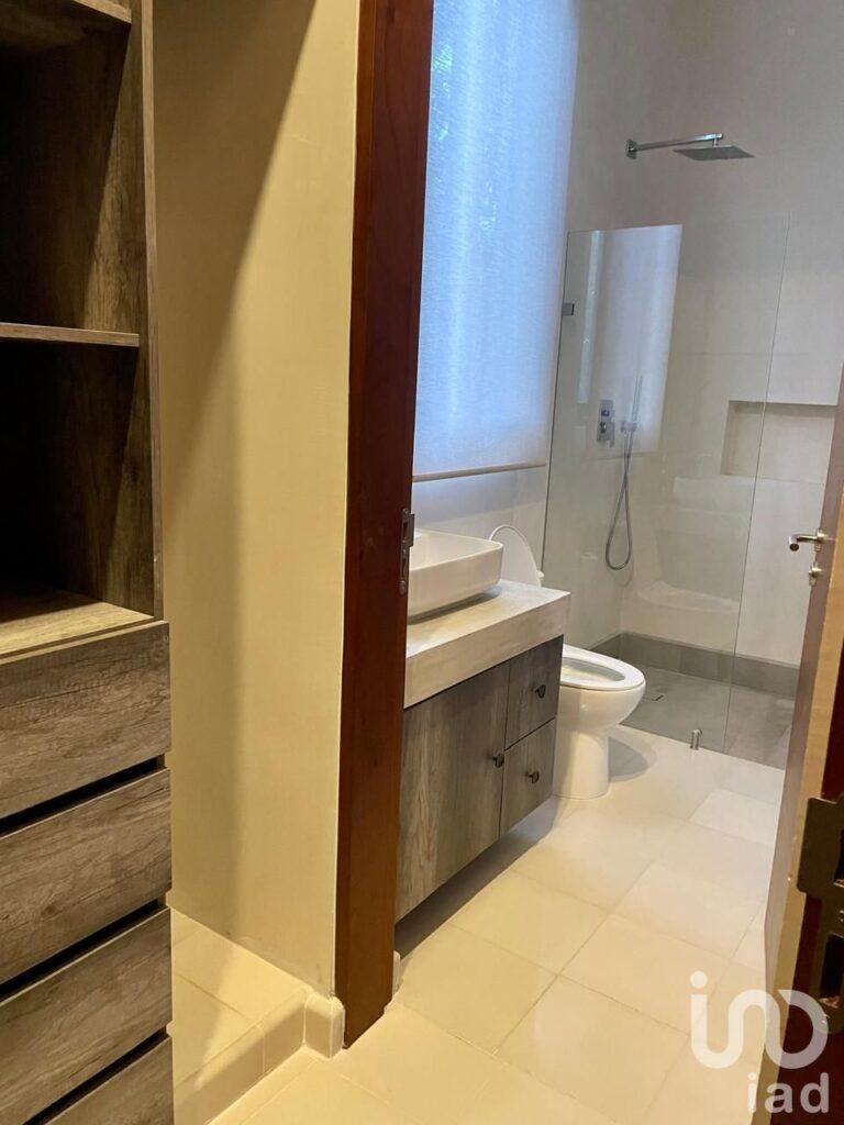 CASA AMUEBLADA EN VENTA EN PRIVADA RAVENNA RESIDENCIAL CABO NORTE MÉRIDA, YUCATÁN