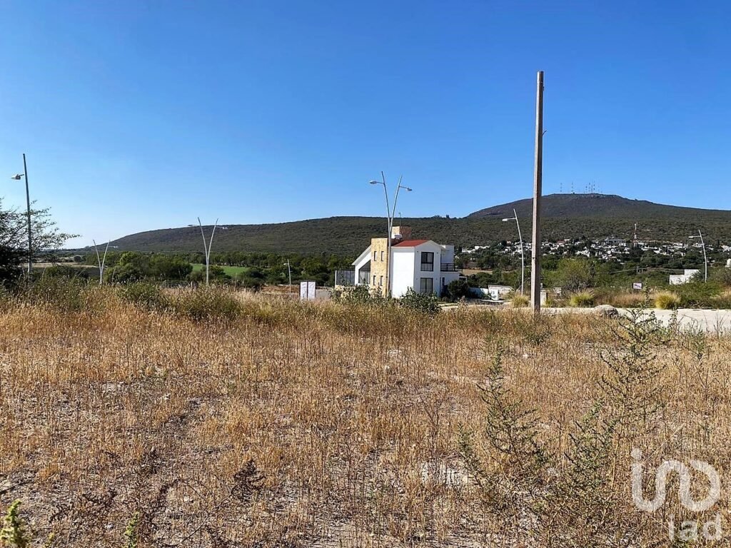 TERRENO EN VENTA FRACCIONAMIENTO EL ENCINO