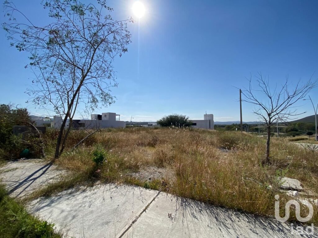 TERRENO EN VENTA FRACCIONAMIENTO EL ENCINO